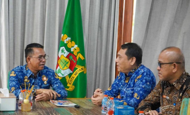 Wakil Wali Kota Medan Zakiyuddin Harahap menegaskan komitmen Pemerintah Kota (Pemko) Medan untuk terus memperkuat penyelenggaraan statistik sektoral guna mendukung pembangunan berbasis data yang akurat dan terintegrasi.