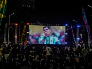 Ribuan Warga Nobar Final Piala Dunia 2026, Rico Waas: Sportivitas dan Kebersamaan Harus Terus Hidup di Medan