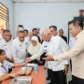 Wakil Gubernur Sumatera Utara Surya meninjau pembangunan ruang kelas baru di SMKN 1 Gunungsitoli, Rabu (22/7/2026), dalam rangka kunungan kerja di Kepulauan Nias.