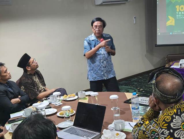 Prof. Dr. Phil. Ichwan Azhari saat menjadi narasumber dalam Seri Diskusi PW ISMI Sumut, yang dihadiri Prof Nispul Khoiri, di Seri Diskusi PW ISMI Sumut, Kamis (23/7/2026).(HO/kaldera)