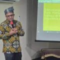 Dr. Fakhrur Rozi, S.Sos, M.I.Kom saat menyampaikan paparannya dalam Seri Diskusi PW ISMI Sumut, Kamis (23/7/2026).(HO/kaldera)
