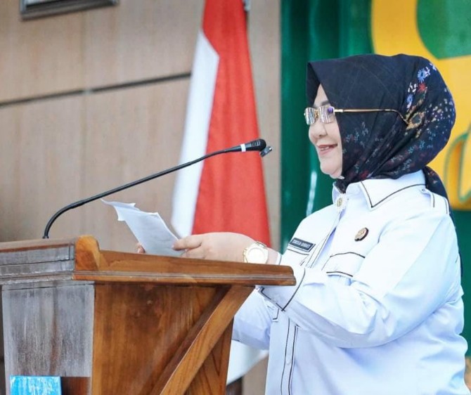 Plt Bupati Langkat Tiorita Br Surbakti