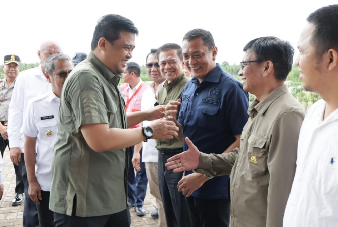 Gubernur Sumatera Utara (Sumut) Muhammad Bobby Afif Nasution kembali menjalankan program berkantor di Kepulauan Nias selama lima hari, mulai 5 hingga 9 Agustus 2026.