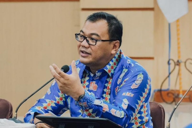 Bupati Deli Serdang Asri Ludin Tambunan