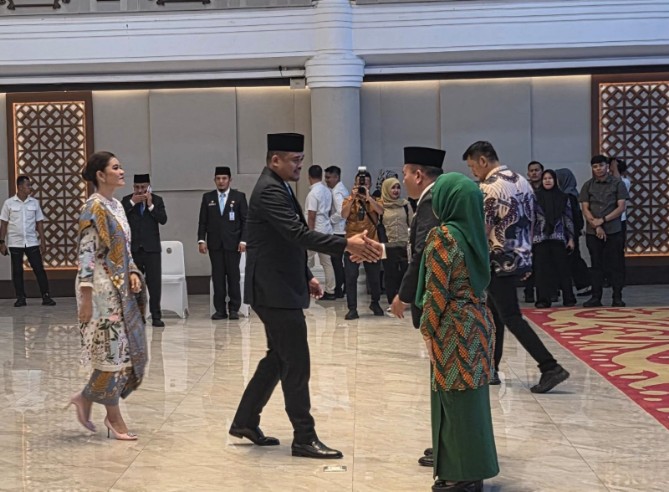 Gubernur Sumatera Utara (Sumut) Muhammad Bobby Afif Nasution melantik Timur Tumanggor sebagai Penjabat (Pj) Sekretaris Daerah Provinsi (Sekdaprov) Sumut menggantikan Sulaiman Harahap. Dalam pelantikan tersebut, Bobby menyampaikan tiga pesan penting yang harus dijalankan Timur selama mengemban amanah sebagai Pj Sekdaprov Sumut.