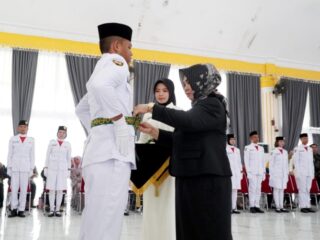 Plt Bupati Kukuhkan 46 Paskibraka Langkat, Semoga Jadi Representasi Generasi Muda