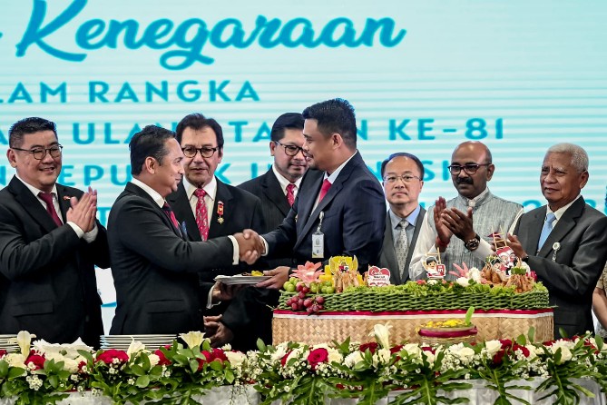 Gubernur Sumatera Utara Muhammad Bobby Afif Nasution menegaskan peringatan Hari Ulang Tahun (HUT) ke-81 Kemerdekaan Republik Indonesia tidak boleh berhenti pada seremoni.