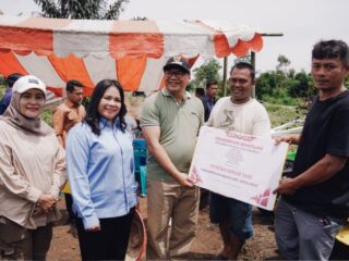 Asri Ludin Gratiskan Lahan untuk Petani Cabai Sibolangit, Target Produksi 32 Ton