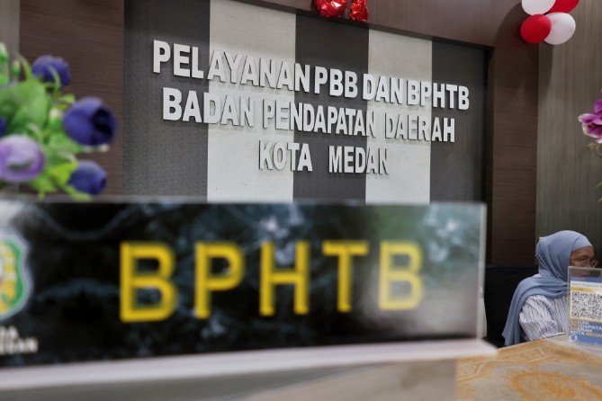 Badan Pendapatan Daerah (Bapenda) Kota Medan memperketat pengawasan pengelolaan Bea Perolehan Hak atas Tanah dan Bangunan (BPHTB), termasuk menindaklanjuti temuan Badan Pemeriksa Keuangan (BPK) terkait pemberian fasilitas Nilai Perolehan Objek Pajak Tidak Kena Pajak (NPOPTKP) yang diterima wajib pajak lebih dari satu kali.
