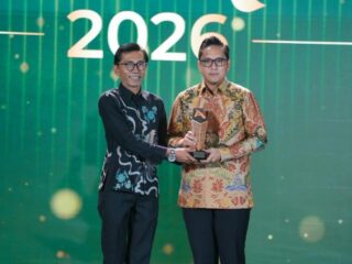 QRESTO Antar Pemko Medan Raih Anugerah Ekonomi Terpuji detikSumatera Awards 2026