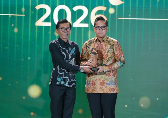 Pemerintah Kota Medan meraih Anugerah Program Ekonomi Terpuji detikSumatera Awards 2026 kategori Pelopor Digitalisasi dan Transparansi Pajak Daerah berkat inovasi Quick Response Electronic Splitting System for Tax Optimization (QRESTO).
