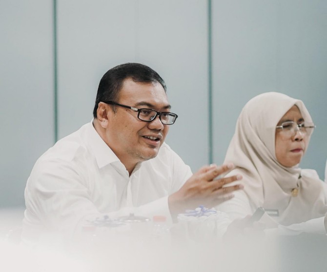 Bupati Deli Serdang Asri Ludin Tambunan