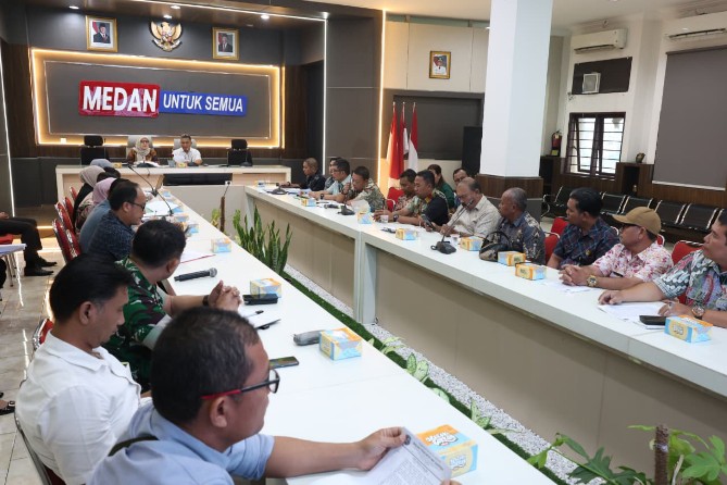 Rapat evaluasi Tim Penagihan Tunggakan Pajak Daerah Kota Medan yang digelar Badan Pendapatan Daerah (Bapenda) Kota Medan di Kantor Bapenda, Kamis (3/9/2026).