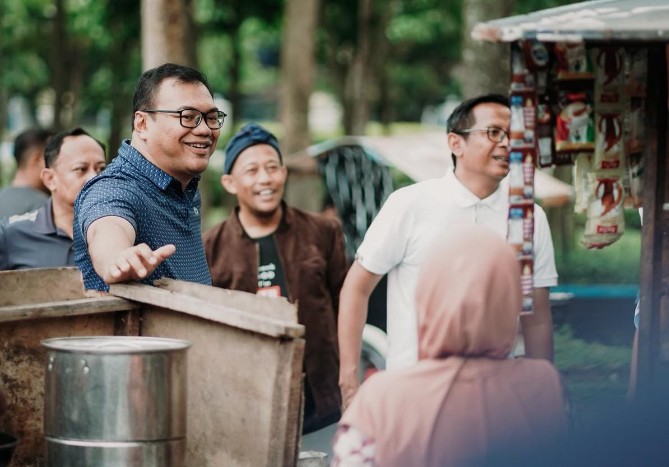 Pemerintah Kabupaten Deli Serdang meresmikan UMKM Center di Lubuk Pakam, Minggu (6/9/2026).