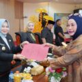 Plt Bupati Langkat Tiorita Br Surbakti dalam rapat paripurna DPRD Langkat di Ruang Rapat Paripurna DPRD Langkat, Senin (7/9/2026).