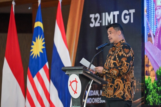 Gubernur Sumatera Utara (Sumut) Bobby Nasution