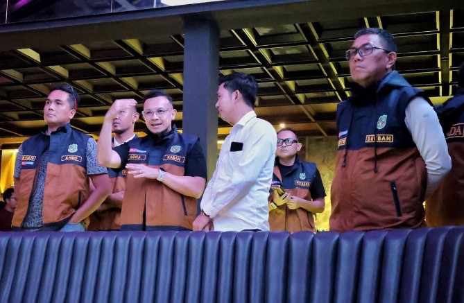 Badan Pendapatan Daerah (Bapenda) Kota Medan mengintensifkan pengawasan terhadap kepatuhan pajak sektor hiburan malam. Langkah tersebut dilakukan untuk memastikan seluruh potensi pajak daerah tercatat dan masuk ke kas daerah guna mendukung peningkatan Pendapatan Asli Daerah (PAD).