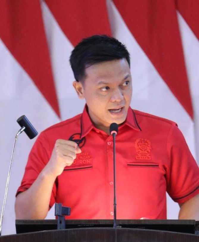 David Roni Ganda Sinaga