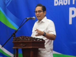 Rico Waas Salurkan PKH Medan Makmur, 10.000 Lansia dan Disabilitas Terima Rp800 Ribu