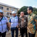 Rico Waas saat meninjau langsung progres pembangunan Puskesmas Tuntungan, Kamis (24/9/2026).