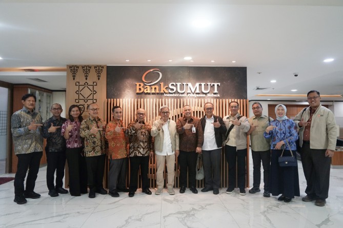 Kunjungan kerja Badan Supervisi LPS bersama Komisi XI DPR RI dan Otoritas Jasa Keuangan (OJK) ke Bank Sumut, Jumat (25/9/2026).