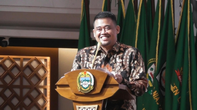 Gubernur Sumatera Utara Muhammad Bobby Afif Nasution
