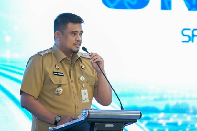 Gubernur Sumatera Utara Muhammad Bobby Afif Nasution