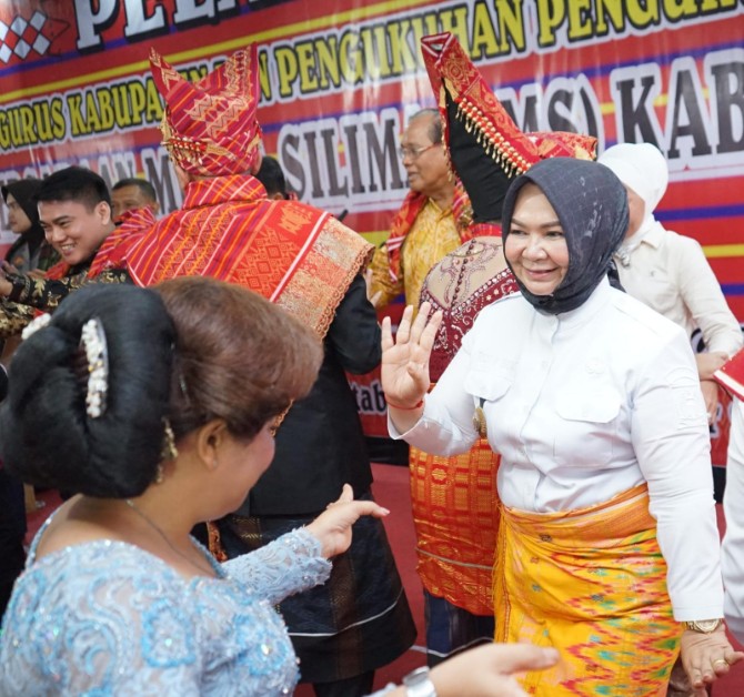 Plt Bupati Langkat Tiorita Br Surbakti