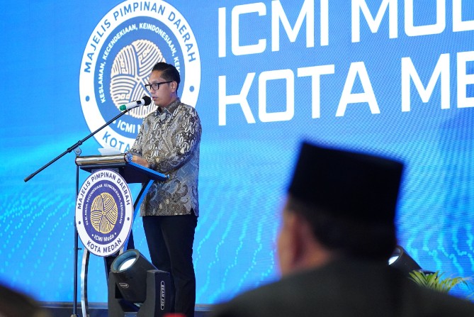 Wali Kota Medan Rico Tri Putra Bayu Waas