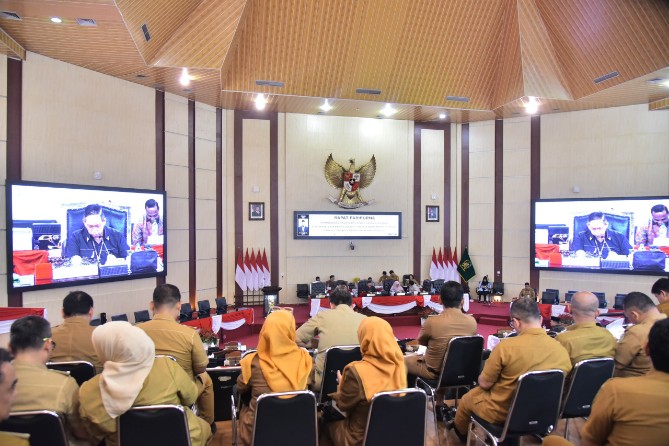 Rapat paripurna DPRD Medan, Senin (5/10/2026).