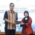 Rico Waas saat menyambut peserta Jelajah Wisata Budaya (JWB) ke-4 dalam Welcome Dinner di Pendopo Rumah Dinas Wali Kota Medan, Senin (5/10/2026) malam.