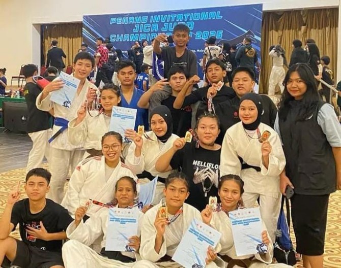 Persiapan kontingen Kota Medan menghadapi Porprovsu XII 2026 dibayangi polemik pengelolaan. Sebanyak 28 pengurus cabang olahraga (cabor) menandatangani petisi meminta audiensi dengan Wali Kota Medan Rico Tri Putra Bayu Waas, menyusul keberatan atas rencana pengelolaan kontingen oleh Dinas Pemuda dan Olahraga (Dispora).