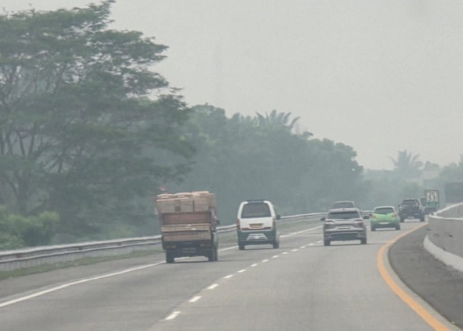 Wali Kota Medan Rico Tri Putra Bayu Waas mengimbau masyarakat mengurangi aktivitas di luar ruangan menyusul memburuknya kualitas udara di Kota Medan.