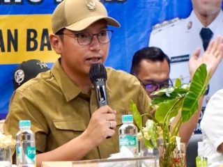 Anak Terjerat Judol, Bansos Rosmina Terhenti: Rico Waas Minta Data Diperbaiki