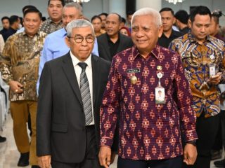 Wagub Surya Sentil Badan Publik: Jangan Kejar Penghargaan, Utamakan Keterbukaan Informasi