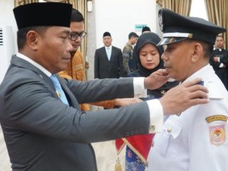 Wakil Bupati Lantik 54 Pejabat Deli Serdang, Ingatkan Jangan Persulit Warga