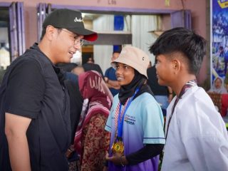 Rico Waas Ancam Copot Aparat yang Pungli Surat Ahli Waris