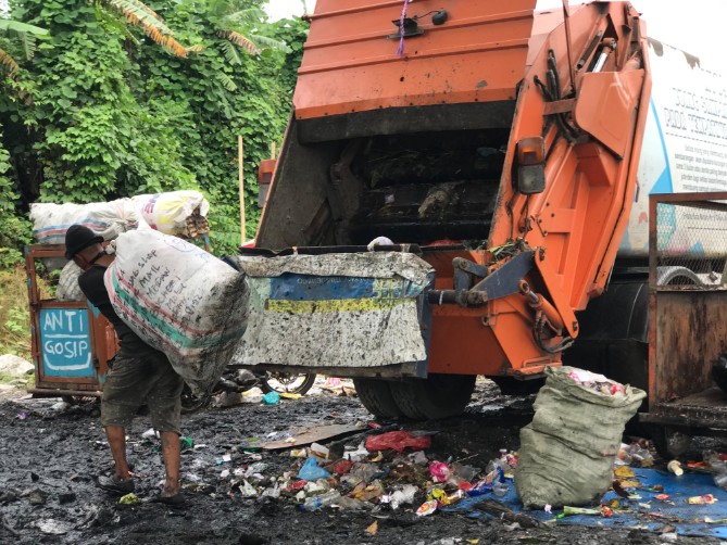 Pemko Medan menyiapkan 177 armada pengangkut sampah pada 2027, terdiri dari 26 truk dan 151 becak motor (bentor).