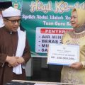 Pelaksana Tugas (Plt) Bupati Langkat Tiorita Br. Surbakti menyalurkan bantuan berupa 2 ton beras, 100 liter minyak goreng, 100 dus air mineral, dan tiga ekor sapi jantan dara untuk mendukung Haul ke-103 Syekh Abdul Wahab Rokan Al-Khalidi An-Naqsyabandi di Besilam, Kecamatan Padang Tualang, Sabtu (24/10/2026).
