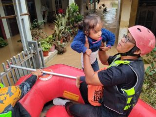 Anggota DPRD Kota Medan, Syaiful Ramadhan, mengapresiasi respons cepat Pemerintah Kota Medan dalam menangani banjir di kawasan sekitar aliran Sungai Deli.